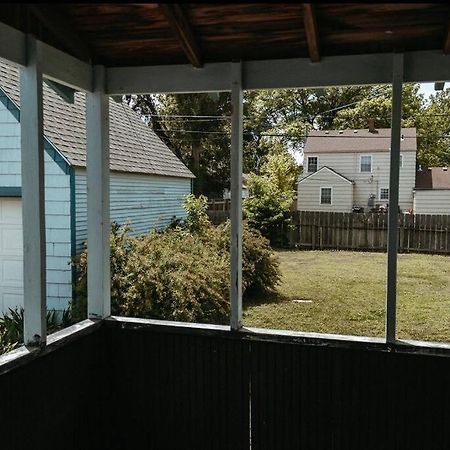 Bluebird Cottage, Walking Distance To Fairgrounds Hutchinson Esterno foto