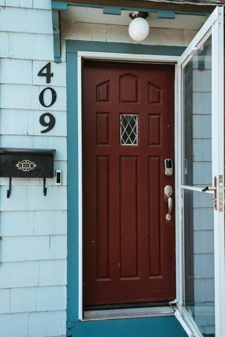 Bluebird Cottage, Walking Distance To Fairgrounds Hutchinson Esterno foto
